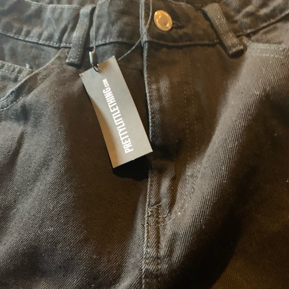 NWT Pretty Little Thing Women’s Jan’s in a black Size 6 - Picture 5 of 14